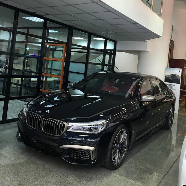 #BMW M760Li xDrive