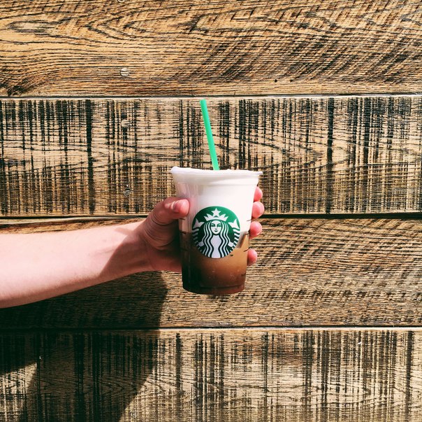 Насыщенный эспрессо + холодные молочные облака = #КолдКрафтКапучино 