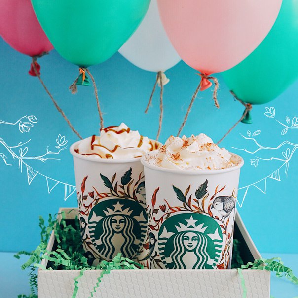 День 1: Праздник начинается! Наш первый сюрприз: любимый Тыквенно-Пряный Латте и новый вкус осени — Карамель Пекан Латте —  ждут вас сегодня во всех кофейнях  #Старбакс10лет