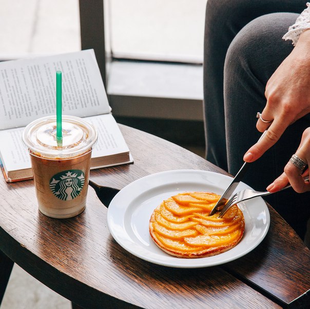 Счастье: завтрак с персиковым настроением и ароматом Охлажденного #КарамельМаккиато!