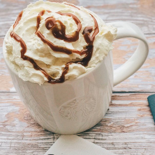 Воздушный, сливочный и такой карамельный: ваш #ЖженаяКарамельЛатте 