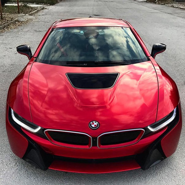 #BMW i8 