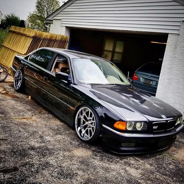 #BMW E38