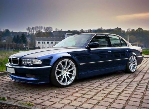 #BMW 7 E38