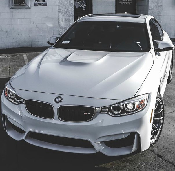 #BMW F82