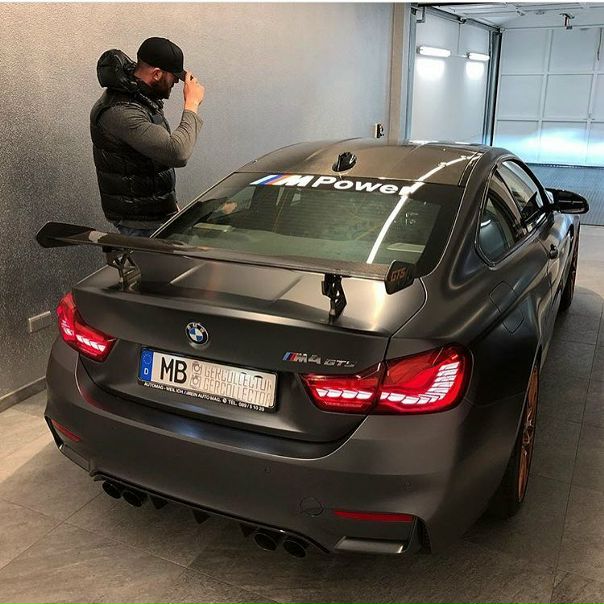 #BMW M4 GTS