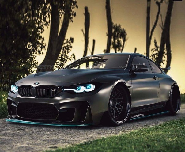 #BMW M4 GTS