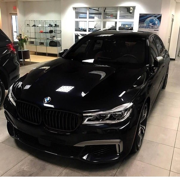 #BMW ///M 760Li 