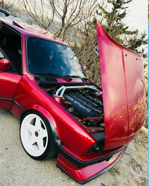 #BMW e30