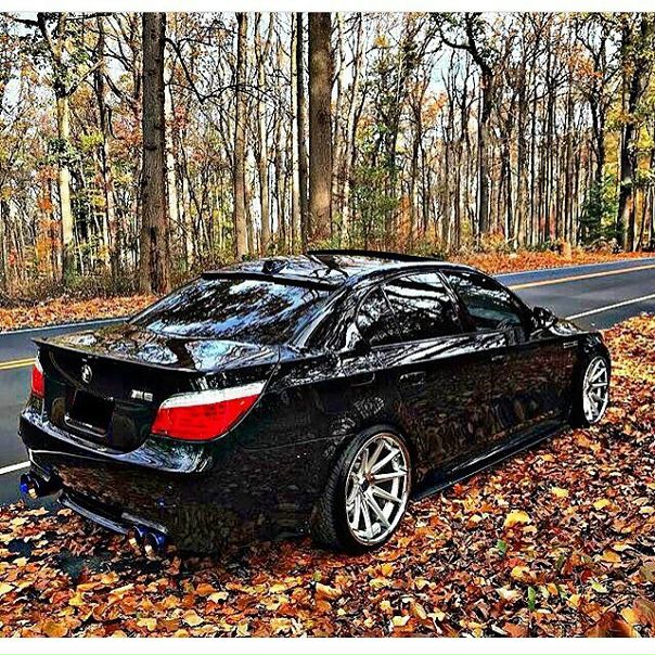 #BMW E60 M5