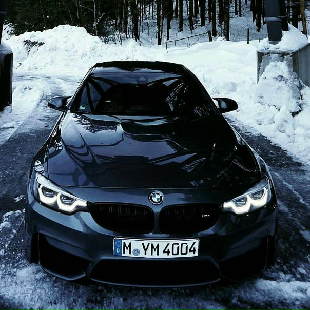 #BMW M4