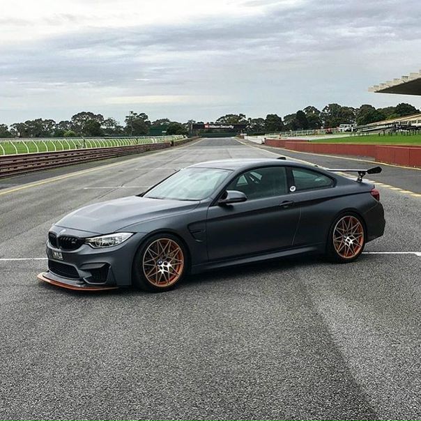 #BMW M4 GTS