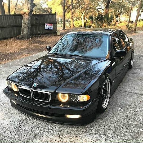#BMW 7-Series Е38